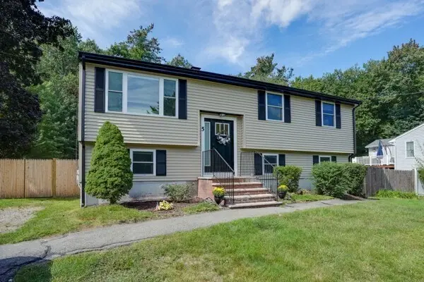 5 William Rd, Billerica, MA 01821 - #1