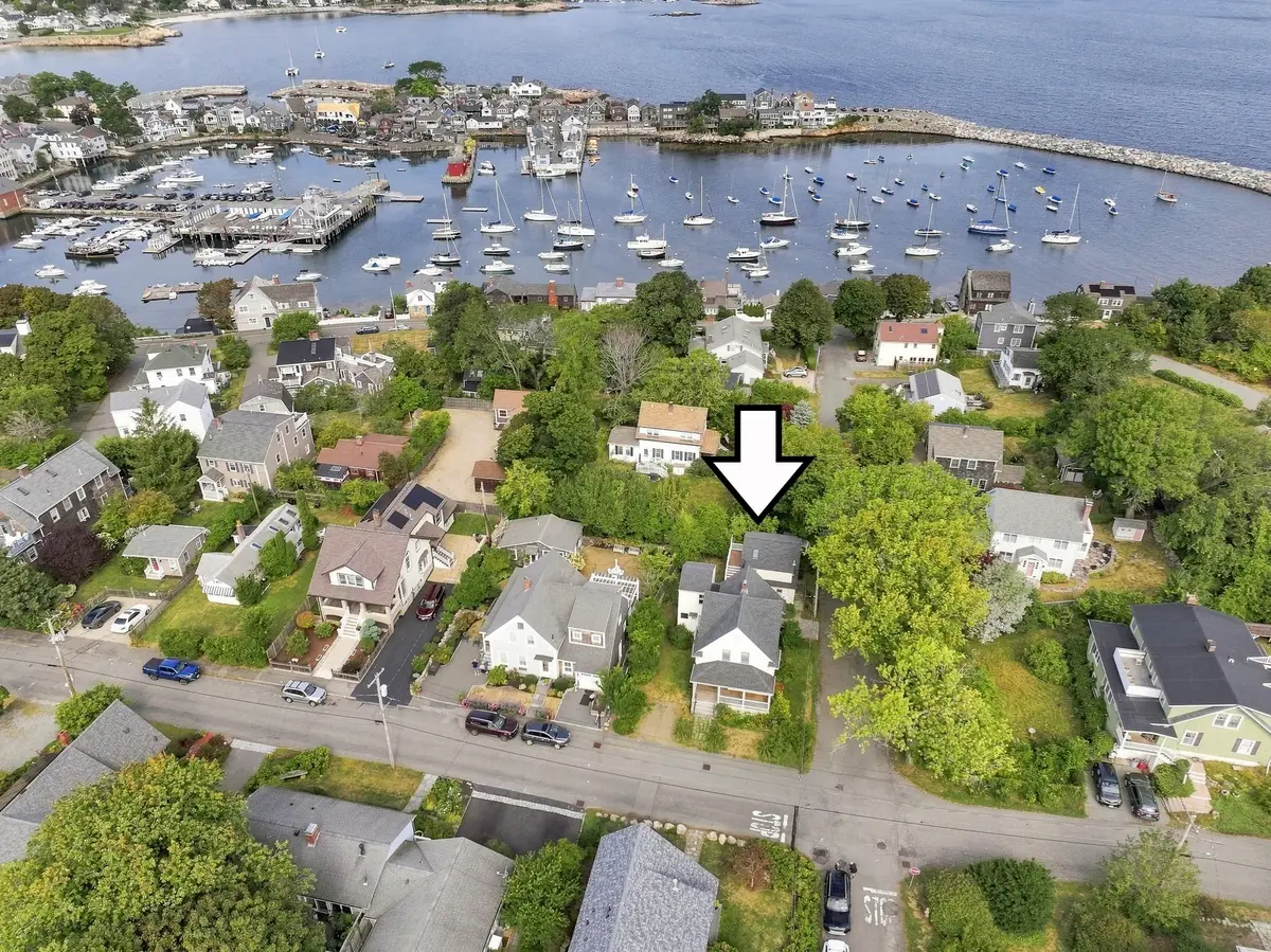 19 Norwood Ave, Rockport, MA 01966 - #1