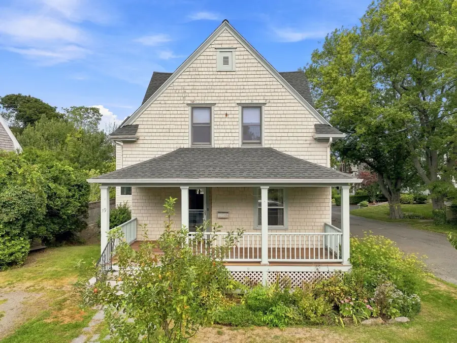 19 Norwood Ave, Rockport, MA 01966 - #2
