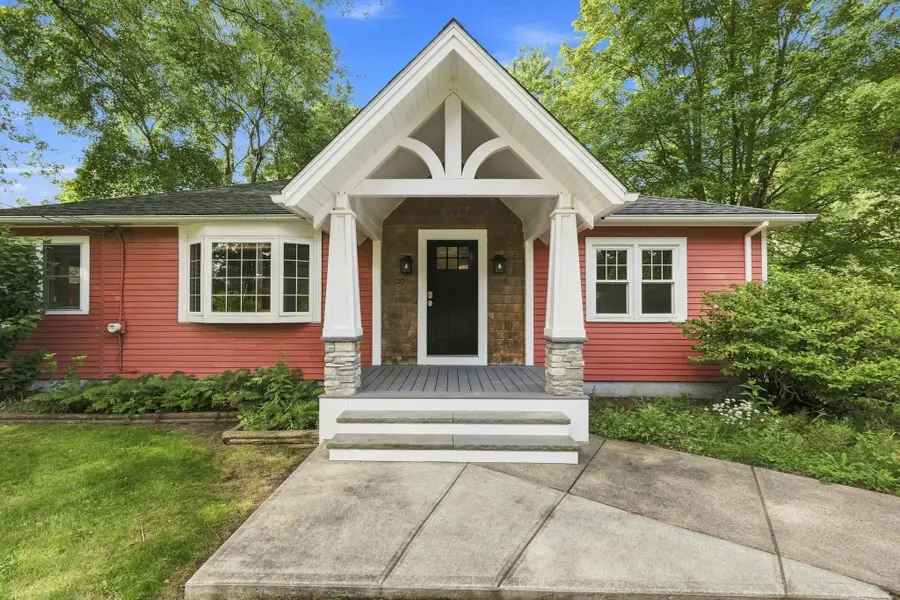 20 Sunset Ave, South Hadley, MA 01075 - #2