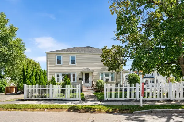 5 Falmouth Rd, Watertown, MA 02472