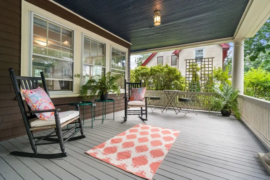 18 Loring Street, Newton Center, MA 02459 - #2
