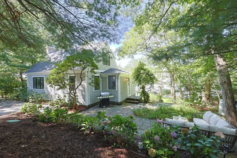 29 Childs River Rd, East Falmouth, MA 02536 - #2