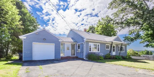9 Byron Ave, Methuen, MA 01844