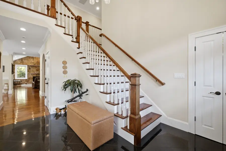 8 Longmeadow Rd, Newton Center, MA 02459 - #3