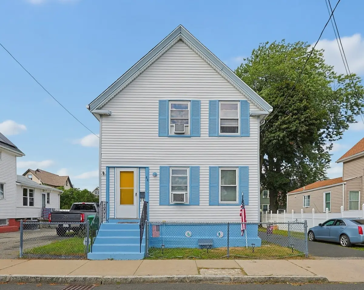 44 Myrtle St, Medford, MA 02155 - #1
