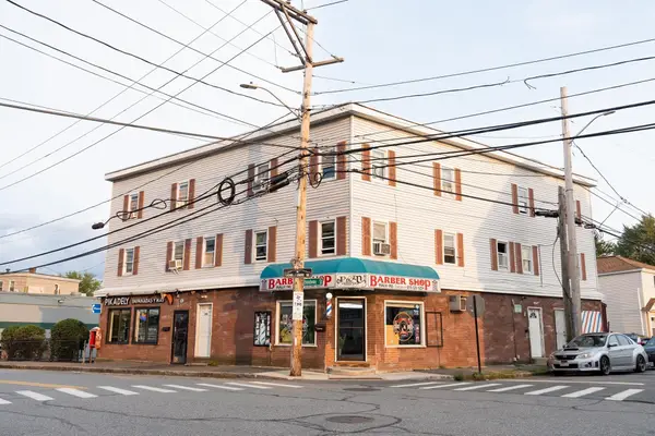 52 Willie Street, Lowell, MA 01854