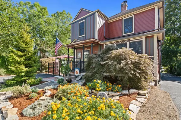 49 Lynde Ave, Melrose, MA 02176