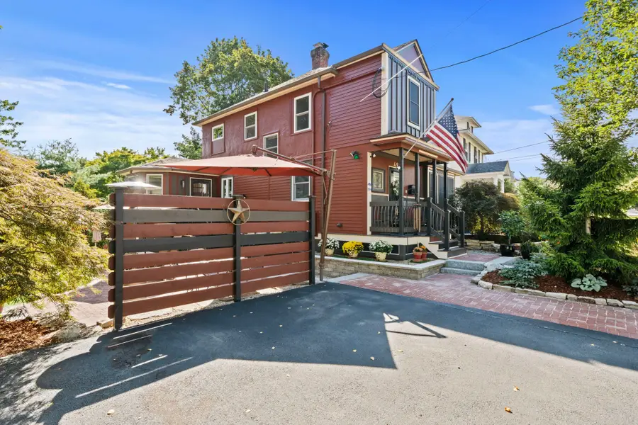 49 Lynde Ave, Melrose, MA 02176 - #3