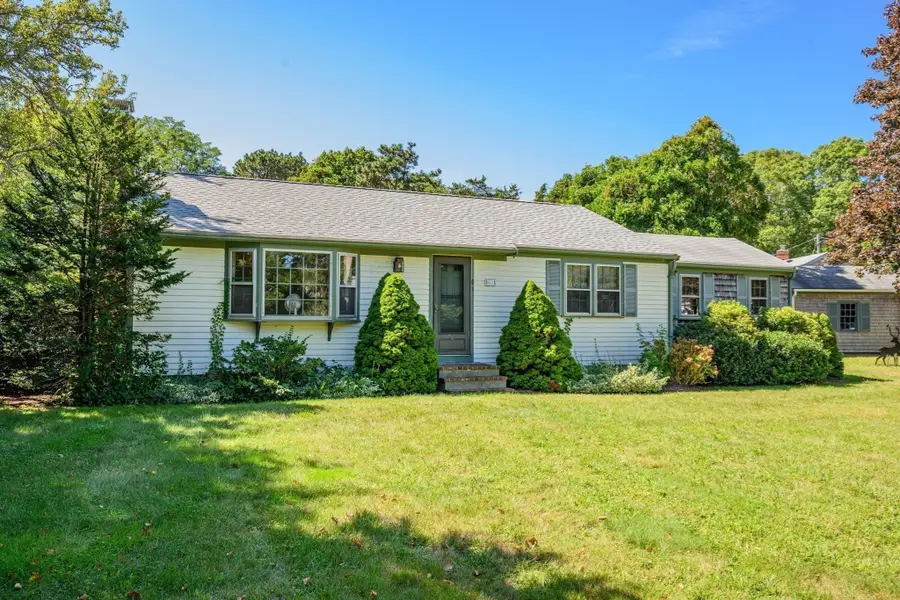 61 Laurel Rd, Centerville, MA 02632 - #3