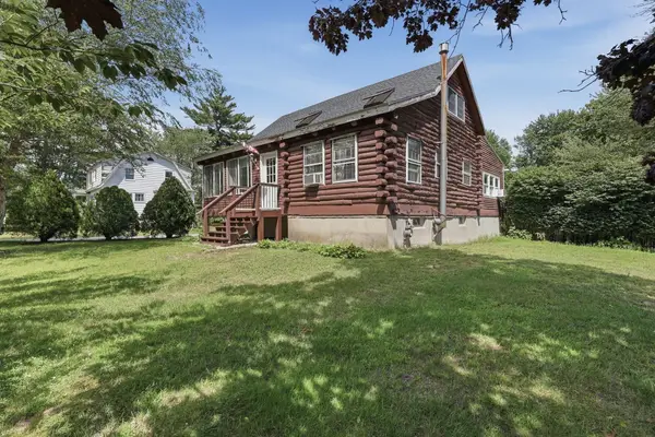 5 Ferry Road, Salisbury, MA 01952