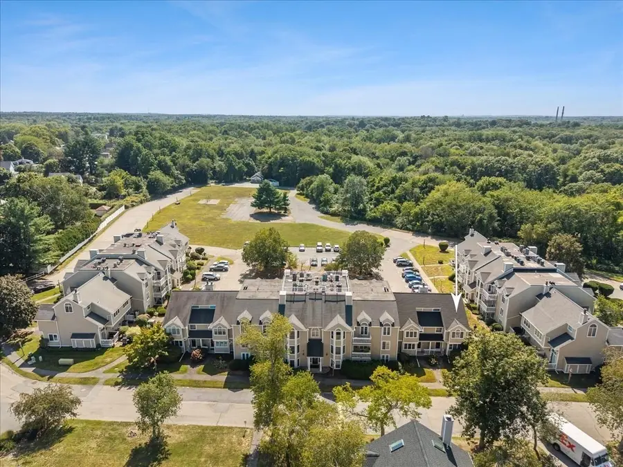 216 Carriage Lane #216, Taunton, MA 02780 - #3