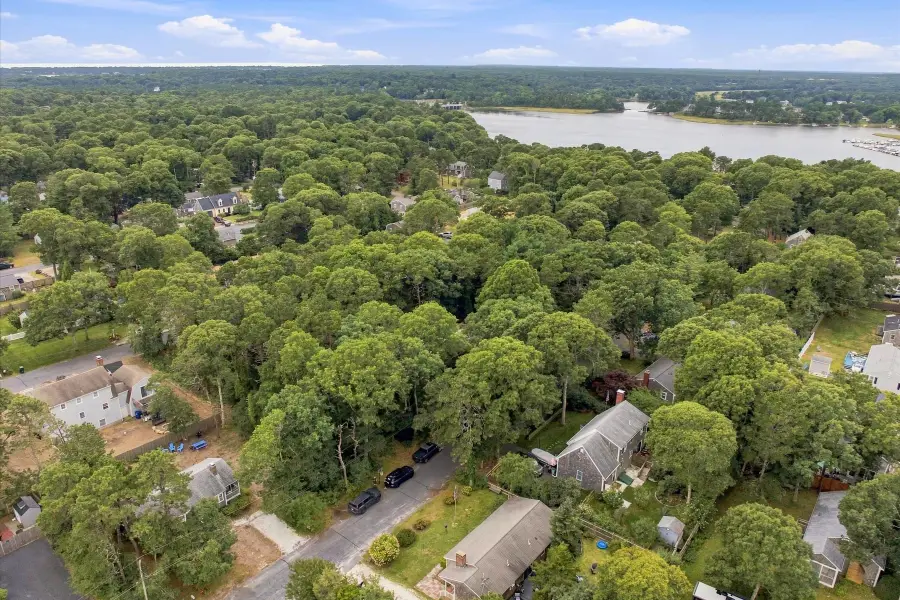 25 Freydis Dr, Dennis, MA 02660 - #2