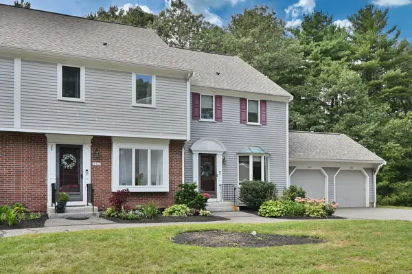 803 Foxwood Circle #803, Peabody, MA 01960