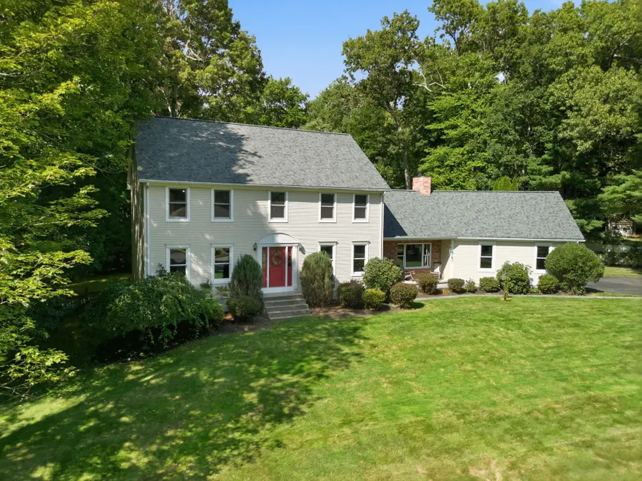 22 Grassy Meadow Rd, Wilbraham, MA 01095 - #2