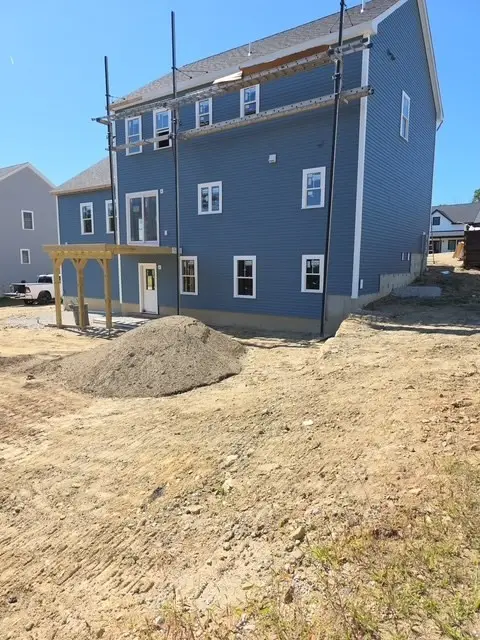 77 Jennings Rd, Charlton, MA 01507 - #2