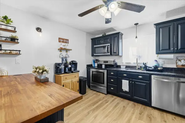 5455 N Main St #20E, Fall River, MA 02720