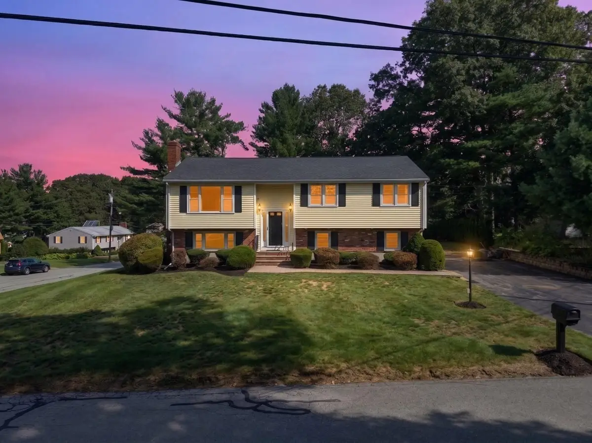 7 Barbara Road, Taunton, MA 02780 - #1
