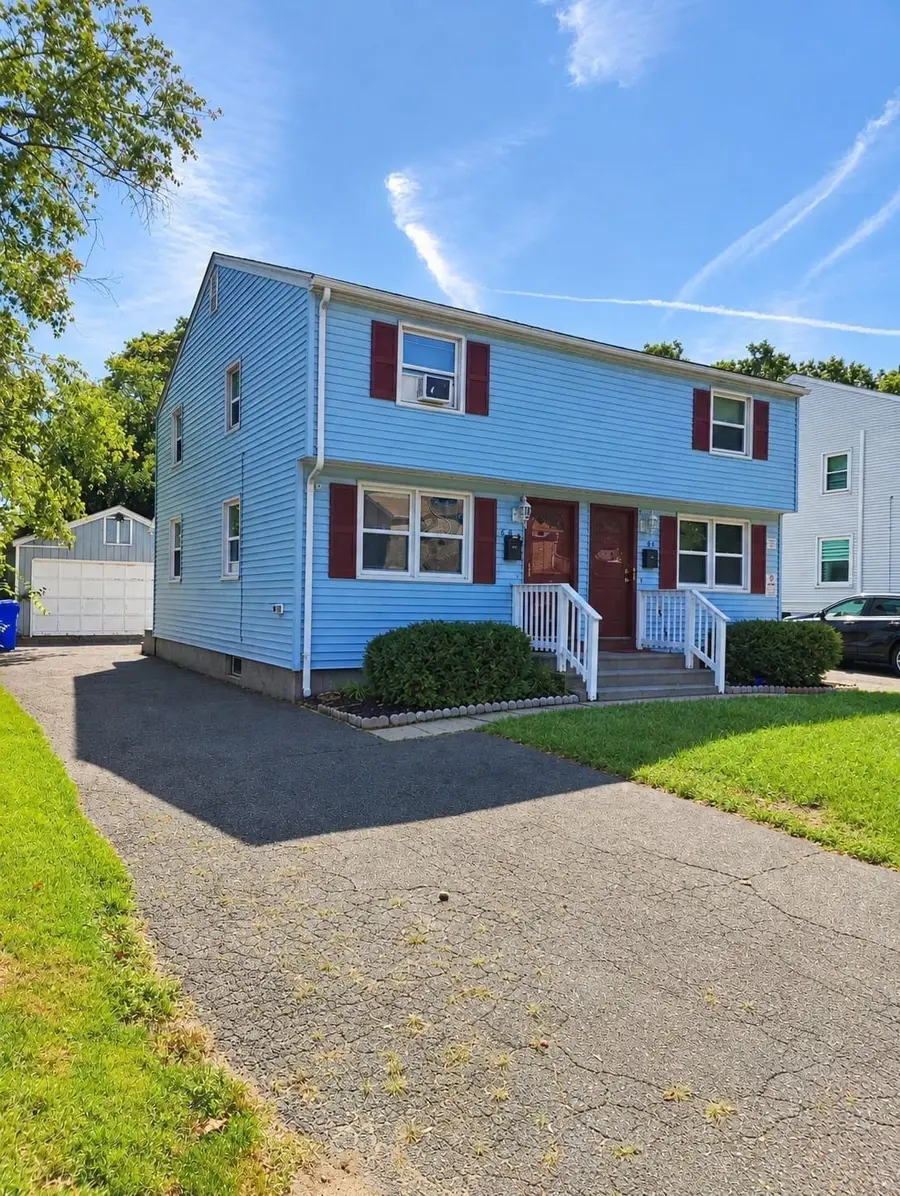 61-63 Wilson St, Springfield, MA 01104 - #3
