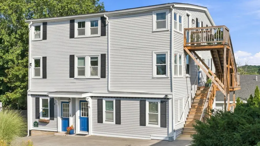 4 Farragut Rd #2, Ipswich, MA 01938 - #2