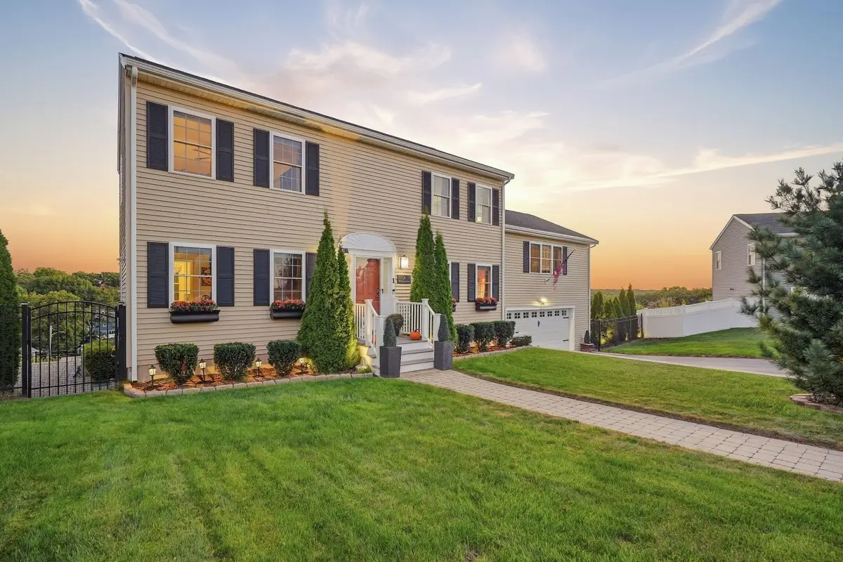 1 Tsitsinos Dr, Peabody, MA 01960 - #1