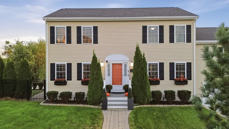 1 Tsitsinos Dr, Peabody, MA 01960 - #2