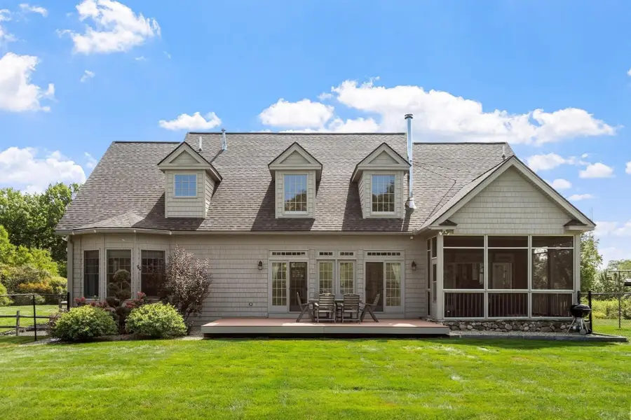 11 Cider Ln, Dracut, MA 01826 - #2
