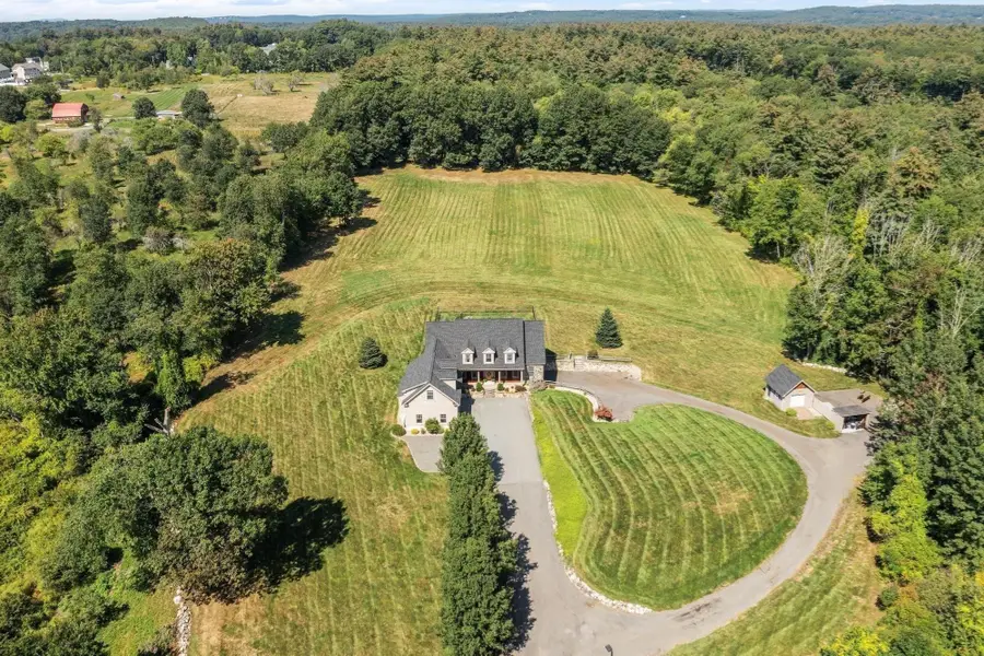 11 Cider Ln, Dracut, MA 01826 - #3