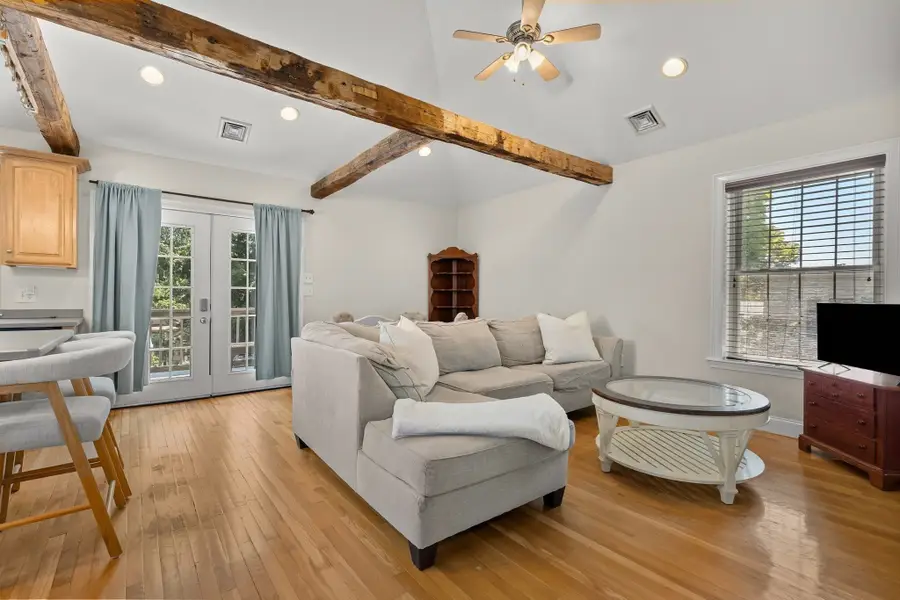 521 Washington Street #3, Abington, MA 02351 - #3