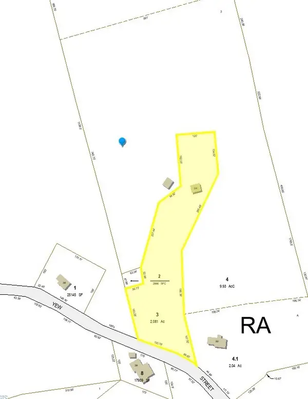 296 Yew St, Douglas, MA 01516