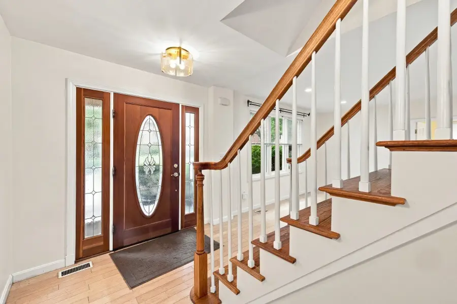 829 Chestnut, Newton, MA 02468 - #3