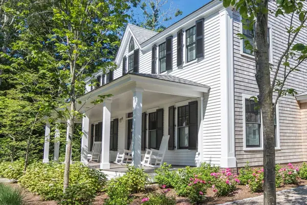 96 South Summer Street, Edgartown, MA 02539