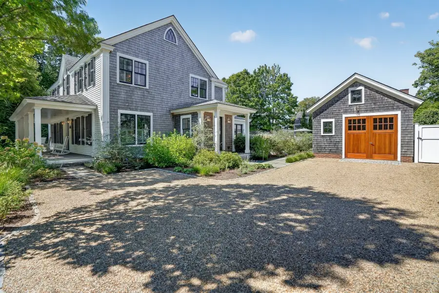 96 South Summer Street, Edgartown, MA 02539 - #2