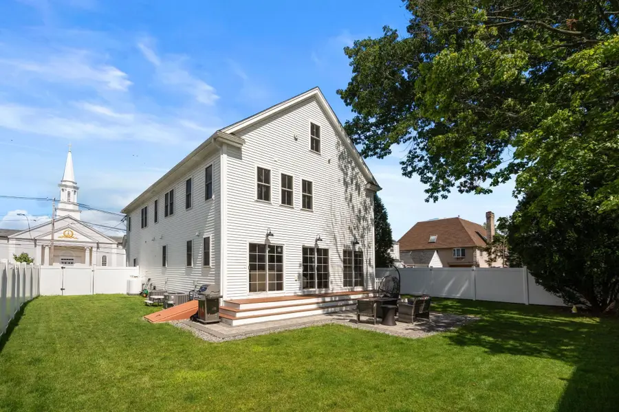 148 Main St, Waltham, MA 02453 - #2