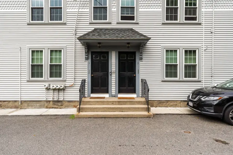 3 High Street Pl, Brookline, MA 02445 - #2