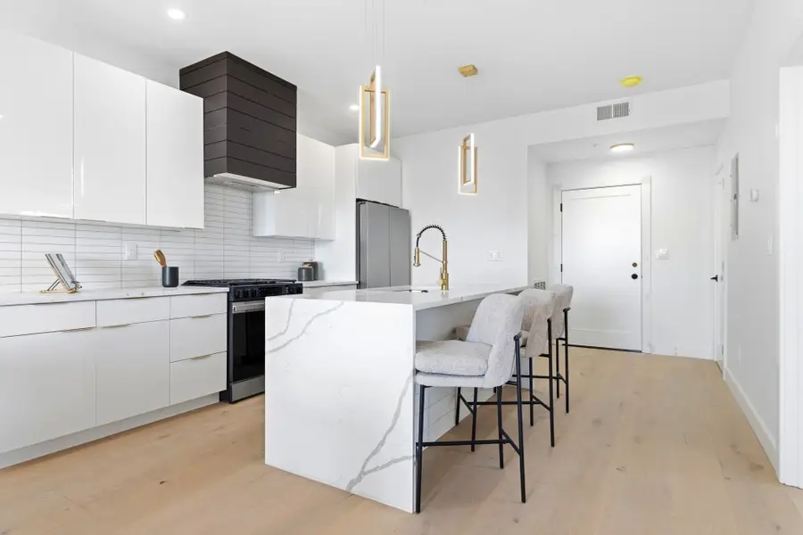 66 Mcgrath #301, Quincy, MA 02169 - #3