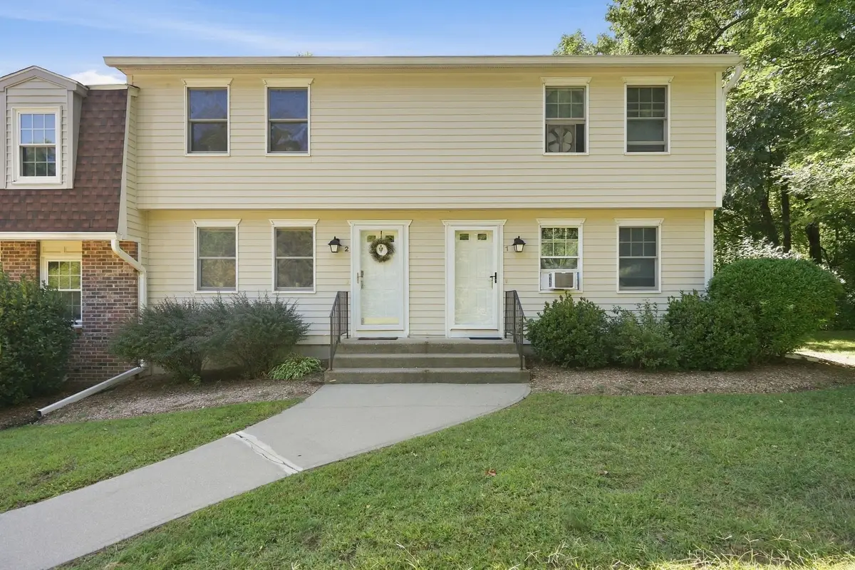 266 Grove St #2, Northampton, MA 01060 - #1