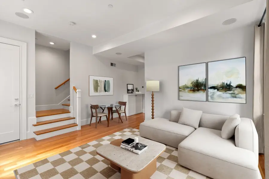 482 E Fourth Street #4, Boston, MA 02127 - #3