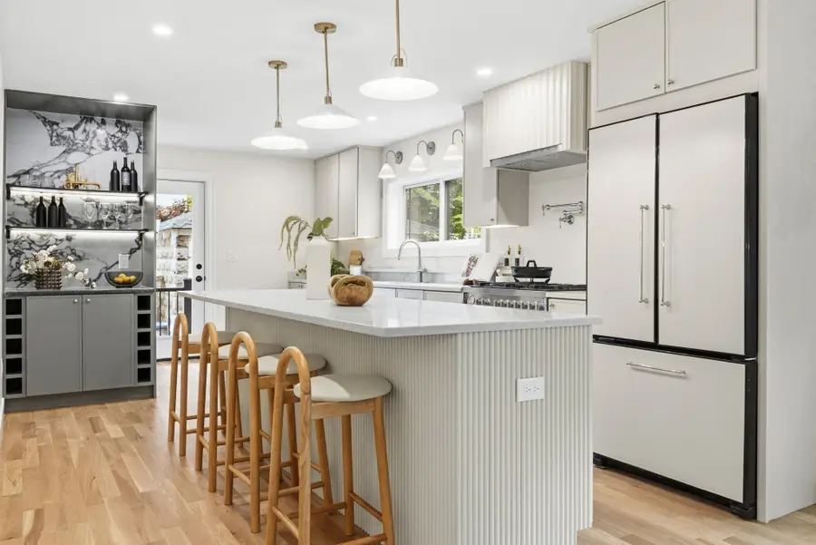34-36 Governors Winthrop Rd #A, Somerville, MA 02145 - #2