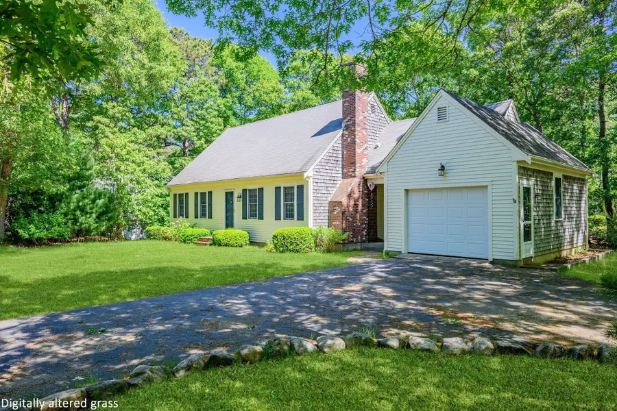 20 Bray Farm Rd S, Yarmouth Port, MA 02675 - #2