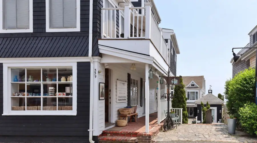 359 Commercial Street #Unit A, Provincetown, MA 02657 - #2