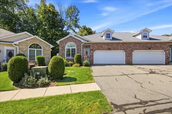 12 Wynnfield Cir #12, Southwick, MA 01077
