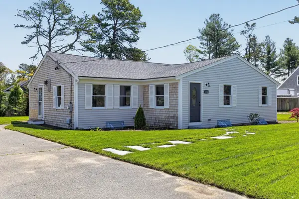 114 Orchard Road, Mashpee, MA 02649