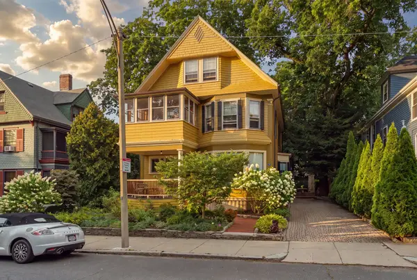 6 Menlo St, Boston, MA 02135