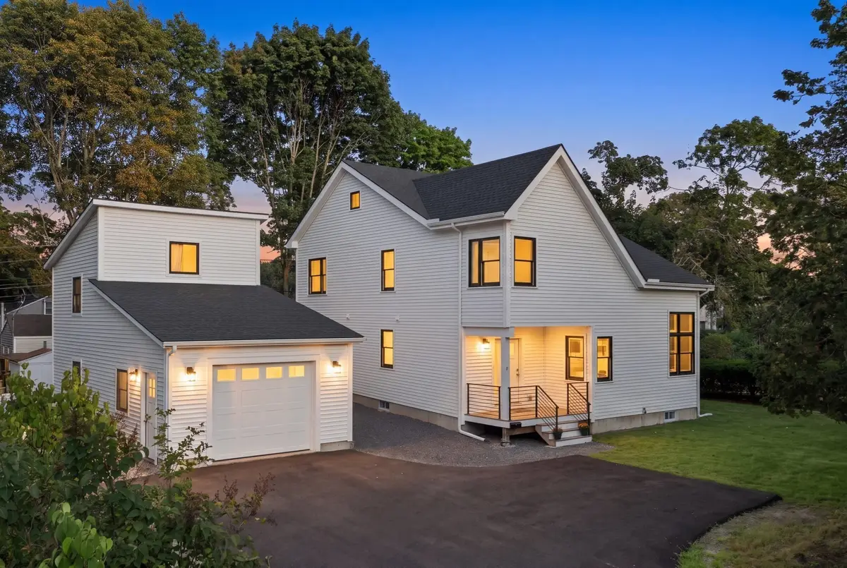 1 Dartmouth Road, Marblehead, MA 01945 - #1