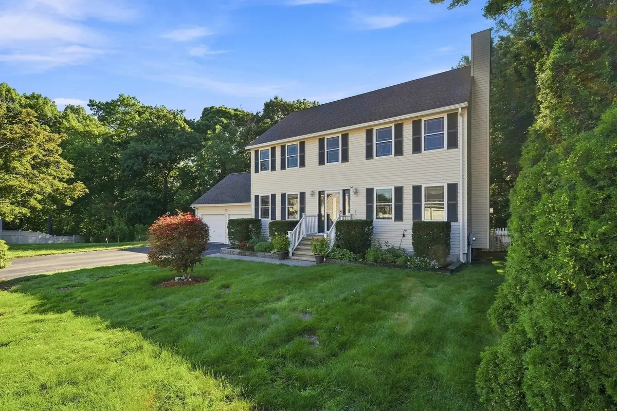 5 Lady Slipper Ln, Methuen, MA 01844 - #1