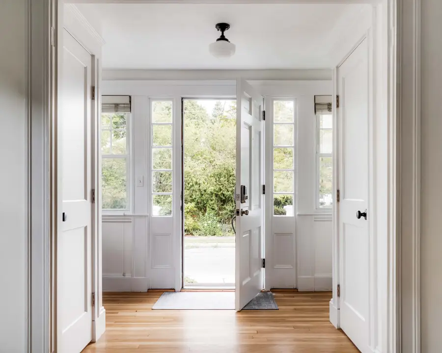 30 Gilbert Street, Newton, MA 02465 - #3