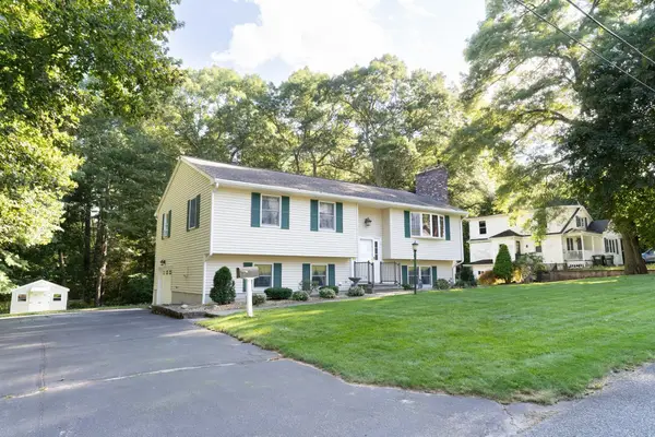 14 Delaney Ave, Dudley, MA 01571