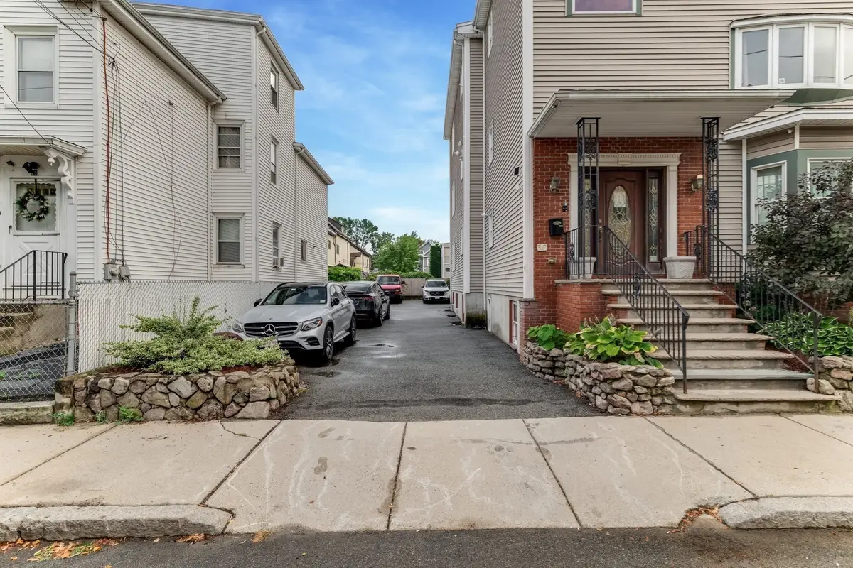 30 Everett Ave, Somerville, MA 02145 - #1