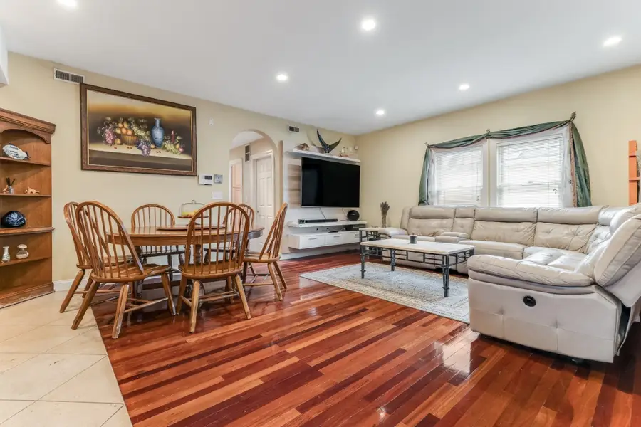 30 Everett Ave, Somerville, MA 02145 - #3